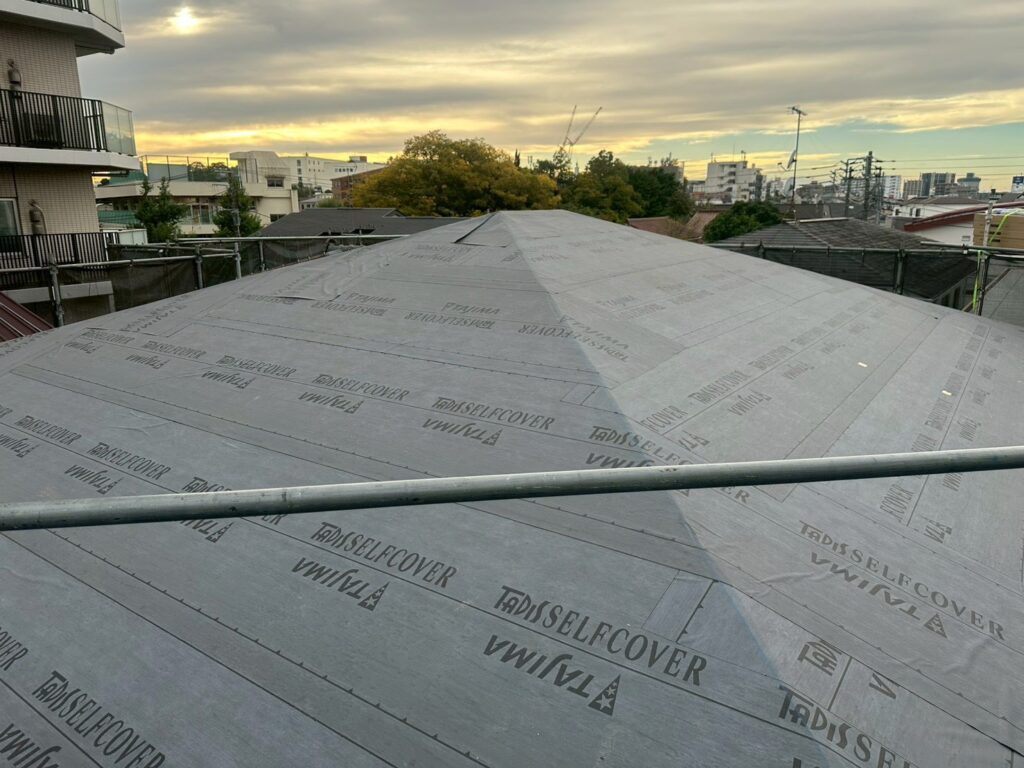 ルーフィング（下葺材）の役割とは？